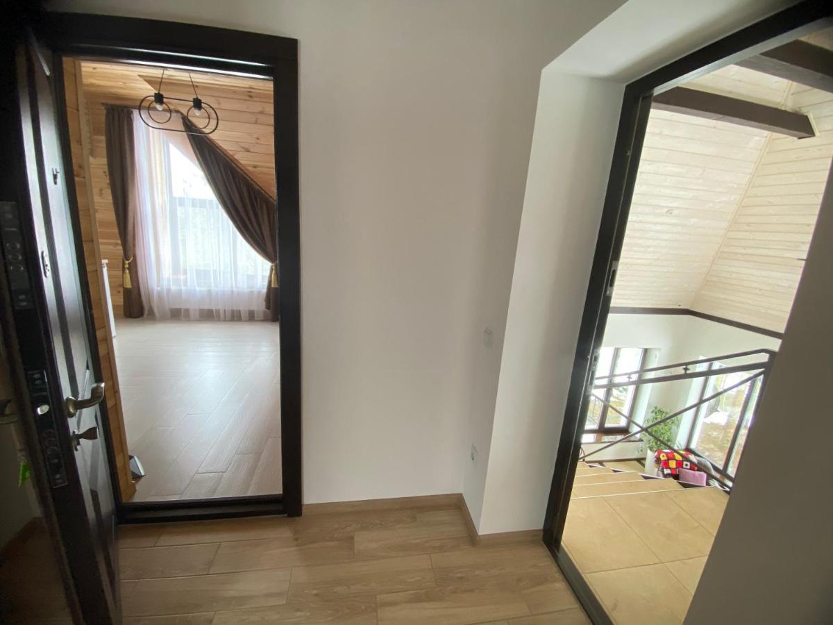 Aparthotel Феєрія Лісу à Skhidnytsia Extérieur photo