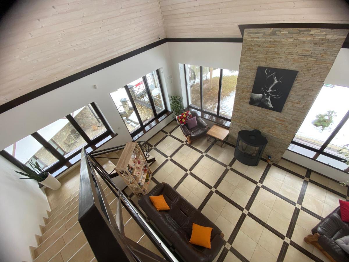 Aparthotel Феєрія Лісу à Skhidnytsia Extérieur photo