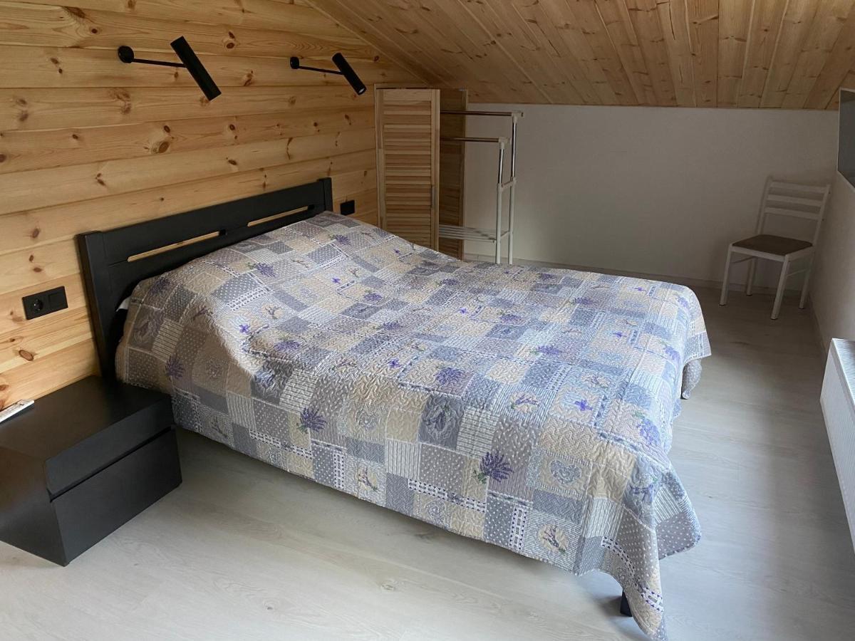 Aparthotel Феєрія Лісу à Skhidnytsia Extérieur photo