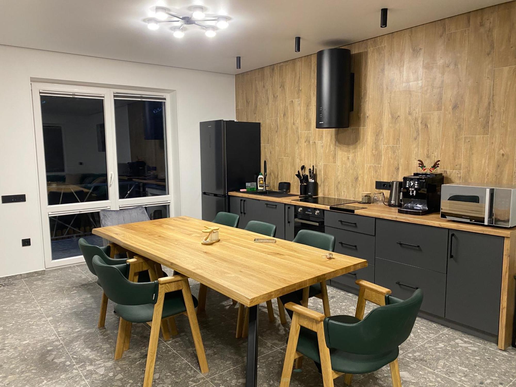 Aparthotel Феєрія Лісу à Skhidnytsia Extérieur photo