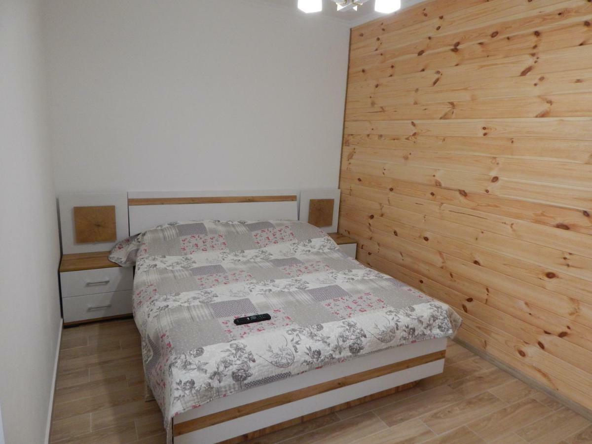 Aparthotel Феєрія Лісу à Skhidnytsia Extérieur photo